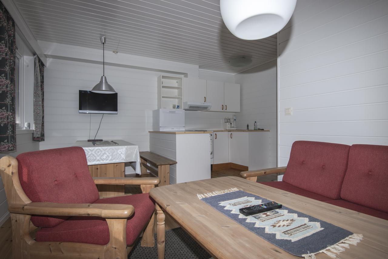 Grandane Feriehus Strangfjordens エクステリア 写真